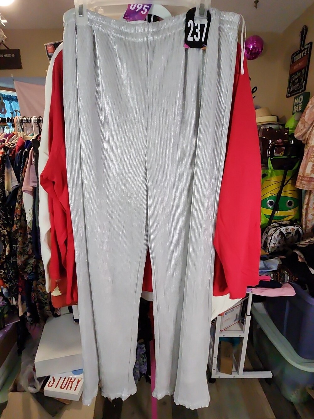 L silver pants 20 waist,  29 inseam nwt